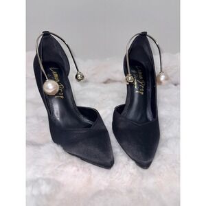 Lemon Drop by Privileged Kira Black Satin Pearl Charm D'Orsay Pumps Heels 5.5